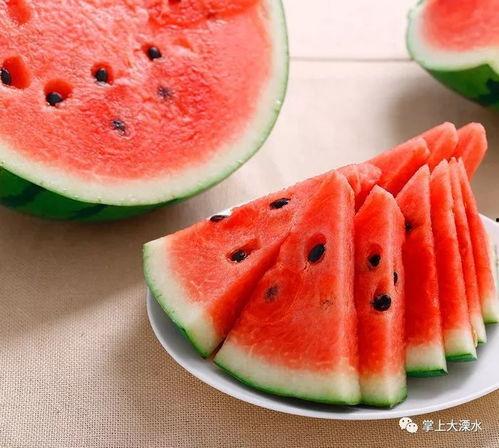 长春近期热门吃瓜事件,揭秘近期爆红吃瓜事件背后的真相