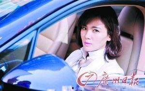 明星网红转场素材,揭秘幕后素材背后的故事