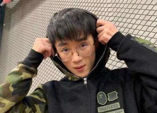 吃瓜爆料小王是谁啊,吃瓜爆料小王的真实身份大起底