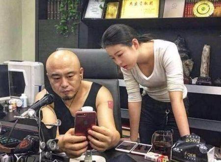 吃瓜爆料黑料快手视频,快手视频中的黑料风云