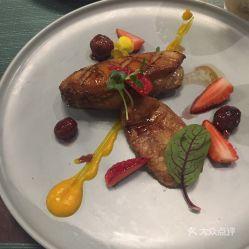 黑椒鸭胸配哈密瓜可以吃吗,营养美味两不误的创意佳肴